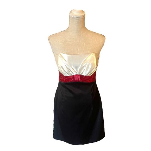 Jessica McClintock for Gunne Sax Strapless Cocktail Dress - Picture 2 of 15